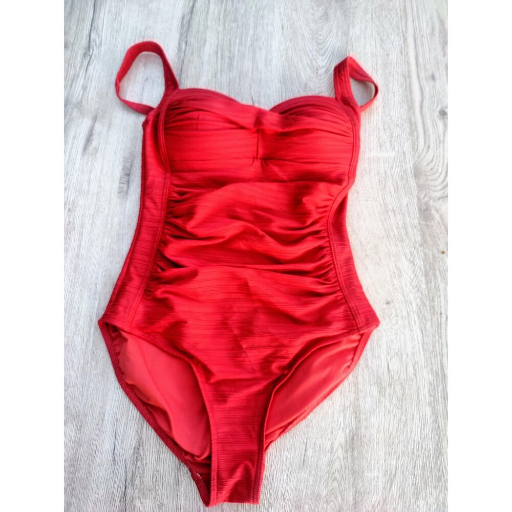 Nip Tuck Swim Red Ruched Tummy Control One-Piece Swimsuit SZ,‎ 4